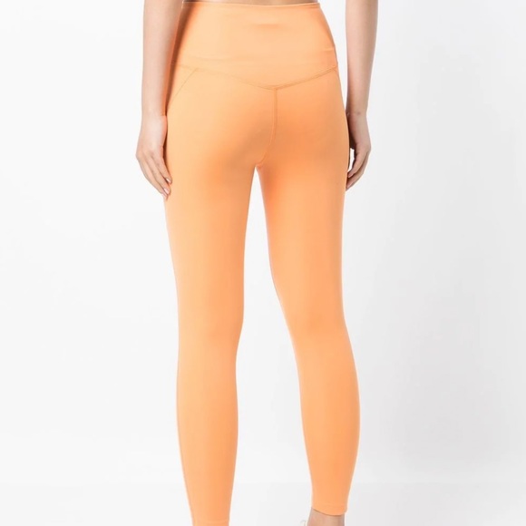 Girlfriend Collective Compressive High-Rise Legging - Horizen - Picture 2 of 9